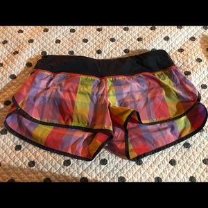 Lululemon pink foxy plaid speed shorts EUC